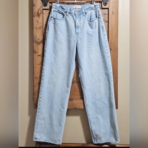 A&F The Loose High Rise Distressed Curve Love Jeans Size W29 L31